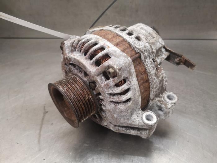 Gebrauchte Dynamo Honda CR-V Preis auf Anfrage angeboten von Bongers Auto-Onderdelen Zeeland