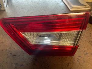 Used Taillight, right Renault Clio IV (5R) 0.9 Energy TCE 90 12V Price on request offered by Bongers Auto-Onderdelen Zeeland
