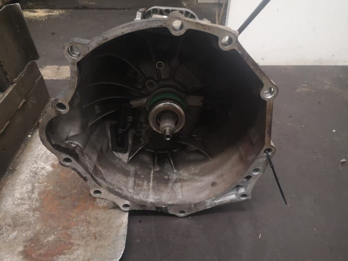 Gebrauchte Getriebe Volkswagen Crafter 2.5 TDI 30/32/35 Preis auf Anfrage angeboten von Bongers Auto-Onderdelen Zeeland