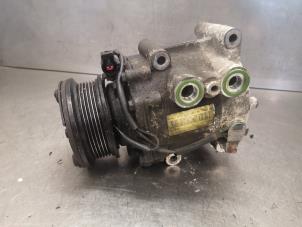 Used Air conditioning pump Ford Mondeo III 1.8 16V Price on request offered by Bongers Auto-Onderdelen Zeeland