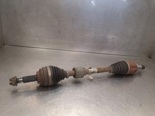 Used Front drive shaft, left Renault Clio IV (5R) 1.5 Energy dCi 90 FAP Price on request offered by Bongers Auto-Onderdelen Zeeland
