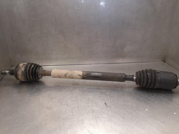 Front drive shaft, right from a Mercedes-Benz ML I (163) 400 4.0 CDI V8 32V 2002