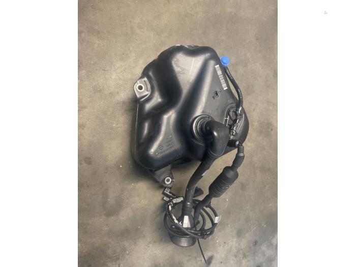 Additive tank Mercedes Sprinter 3,5t 315 CDI 16V A9064701700 651955