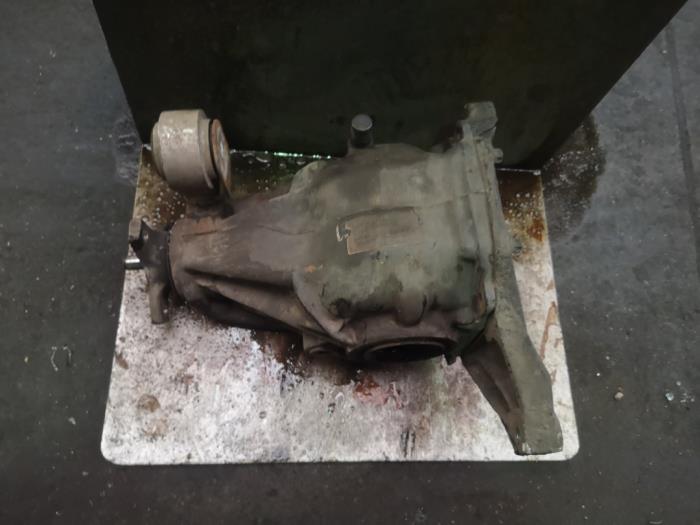 Gebrauchte Differential hinten Mercedes E Estate (S212) E-350 CGI V6 24V BlueEfficiency 4-Matic Preis auf Anfrage angeboten von Bongers Auto-Onderdelen Zeeland