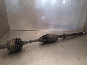 Used Front drive shaft, left Mercedes E Estate (S212) E-350 CGI V6 24V BlueEfficiency 4-Matic Price on request offered by Bongers Auto-Onderdelen Zeeland