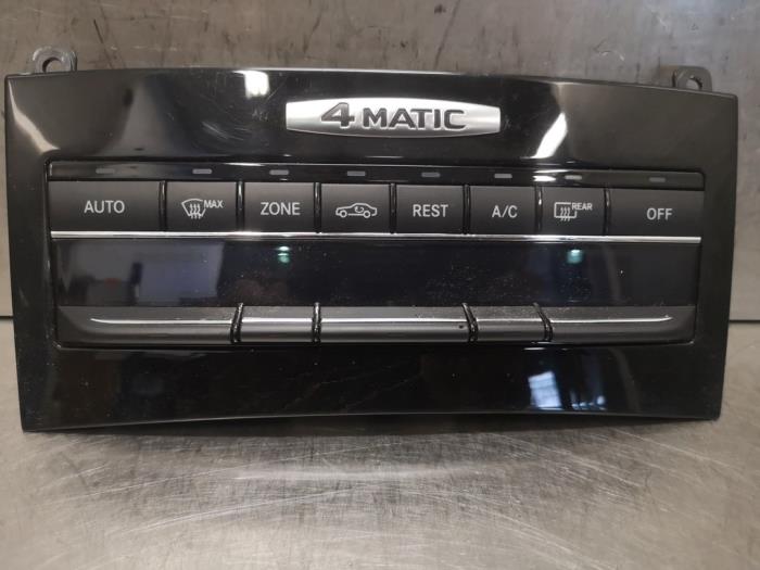 Begagnade Värmekontrollpanel Mercedes E Estate (S212) E-350 CGI V6 24V BlueEfficiency 4-Matic Pris på förfrågan erbjuds av Bongers Auto-Onderdelen Zeeland