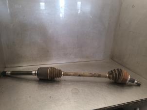 Used Front drive shaft, right Mercedes ML II (164/4JG) 3.0 ML-320 CDI 4-Matic V6 24V Price on request offered by Bongers Auto-Onderdelen Zeeland