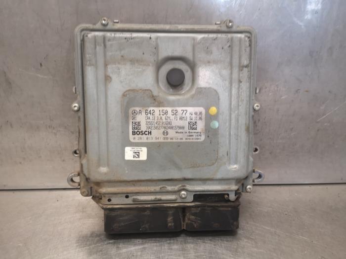 Used Engine management computer Mercedes ML II (164/4JG) 3.0 ML-320 CDI 4-Matic V6 24V Price on request offered by Bongers Auto-Onderdelen Zeeland
