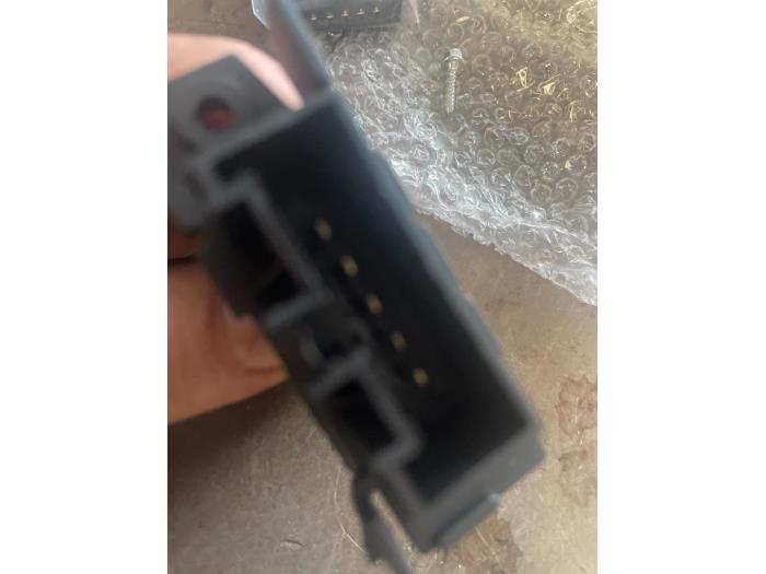 Heater resistor Opel Corsa III - 6845796