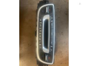 Used Heater control panel Renault Megane III Grandtour (KZ) 1.4 16V TCe 130 Price on request offered by Bongers Auto-Onderdelen Zeeland