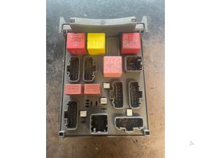Used Fuse box Renault Laguna II Grandtour (KG) 1.9 dCi 120 Price on request offered by Bongers Auto-Onderdelen Zeeland