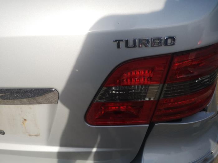 Rücklicht rechts van een Mercedes-Benz B (W245,242) 2.0 B-200 16V Turbo 2006