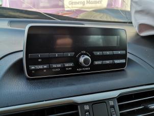 Usagé Radio Mazda 3 (BM/BN) 1.5 Skyactiv-G 100 16V Prix sur demande proposé par Bongers Auto-Onderdelen Zeeland