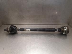 Used Front drive shaft, right Skoda Yeti (5LAC) 1.2 TSI 16V Price on request offered by Bongers Auto-Onderdelen Zeeland