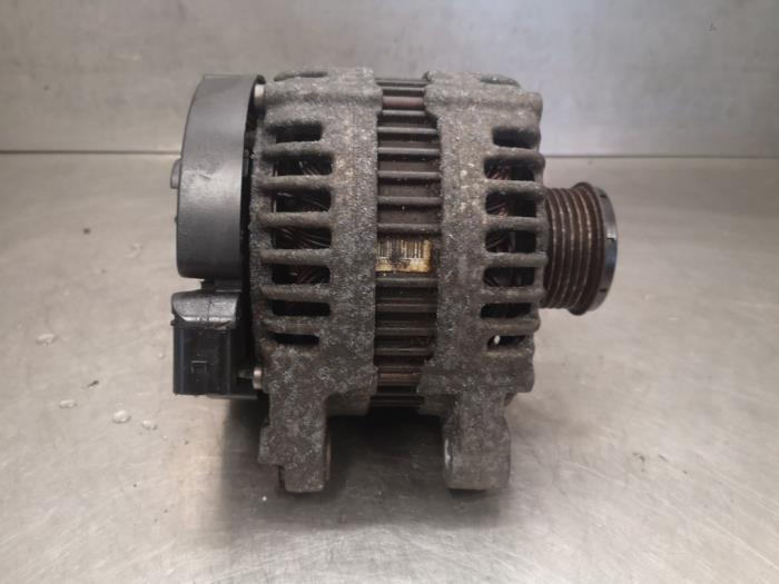 Begagnade Dynamo Ford Mondeo IV Wagon 2.0 TDCi 115 16V Pris på förfrågan erbjuds av Bongers Auto-Onderdelen Zeeland