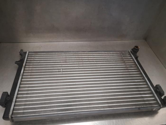 Usagé Radiateur Volkswagen Touran (1T1/T2) 2.0 Ecofuel Prix sur demande proposé par Bongers Auto-Onderdelen Zeeland