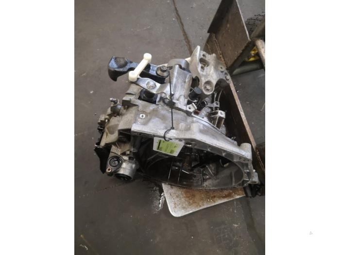 Gebrauchte Getriebe Peugeot 208 I (CA/CC/CK/CL) 1.4 HDi Preis auf Anfrage angeboten von Bongers Auto-Onderdelen Zeeland