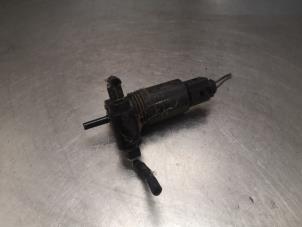 Used Windscreen washer pump Mercedes CLA Shooting Brake (117.9) 2.2 CLA-200 CDI 16V Price on request offered by Bongers Auto-Onderdelen Zeeland