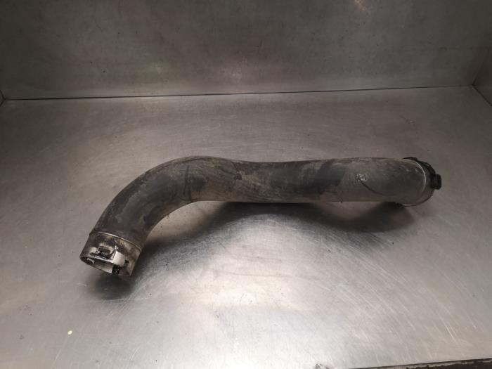 Gebrauchte Intercooler Schlauch Mercedes CLA Shooting Brake (117.9) 2.2 CLA-200 CDI, 200 d 16V Preis auf Anfrage angeboten von Bongers Auto-Onderdelen Zeeland