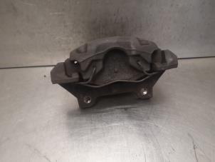 Used Front brake calliper, left Fiat 500 (312) 0.9 TwinAir 85 Price on request offered by Bongers Auto-Onderdelen Zeeland