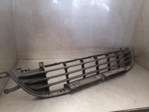 Used Bumper grille Peugeot 207/207+ (WA/WC/WM) 1.4 16V Vti Price on request offered by Bongers Auto-Onderdelen Zeeland