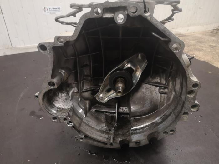 Gearbox from a Seat Exeo ST (3R5) 1.8 TSI 16V 2011
