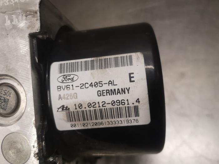 ABS Pumpe van een Ford C-Max (DXA) 2.0 TDCi 16V Van 2014