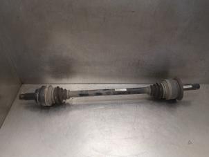 Used Drive shaft, rear right BMW 5 serie (F10) 523i 24V Price on request offered by Bongers Auto-Onderdelen Zeeland
