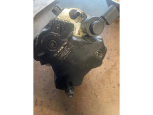 Used Vacuum pump (diesel) BMW 3 serie Compact (E46/5) 320td 16V Price on request offered by Bongers Auto-Onderdelen Zeeland