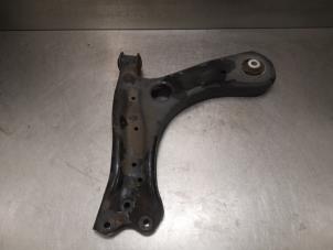 Used Front upper wishbone, left Audi A1 (8X1/8XK) 1.0 TFSI 12V Price on request offered by Bongers Auto-Onderdelen Zeeland