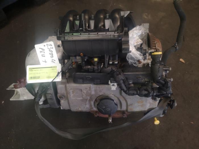 Used Engine Peugeot 206 PLUS Price on request offered by Bongers Auto-Onderdelen Zeeland