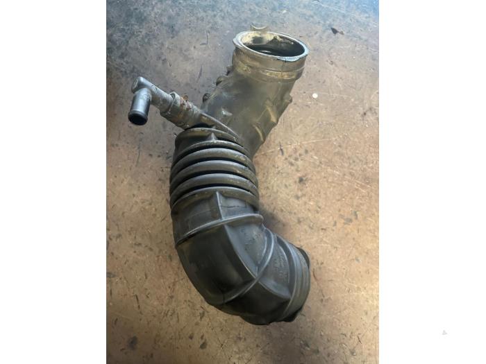Begagnade Luftintagsslang BMW Mini (R50/53) 1.6 16V Cooper Pris på förfrågan erbjuds av Bongers Auto-Onderdelen Zeeland