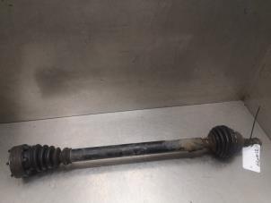 Used Front drive shaft, right Seat Leon (1M1) 1.9 TDI 110 Price on request offered by Bongers Auto-Onderdelen Zeeland