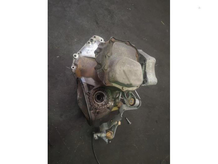 Gearbox from a Opel Corsa D 1.0 2007