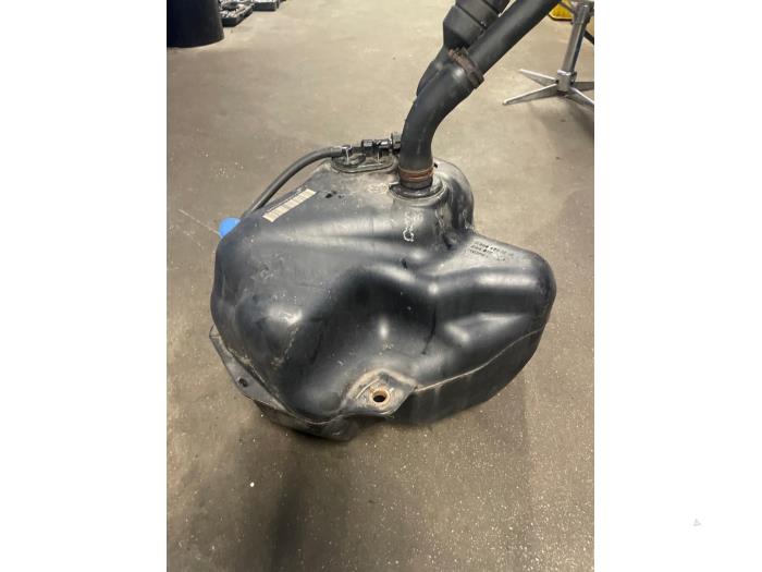 Additive tank Mercedes Sprinter 3,5t 316 CDI 16V A9064701815 3306137