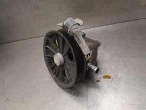 Used Power steering pump Volvo V70 (SW) 2.4 D5 20V Price on request offered by Bongers Auto-Onderdelen Zeeland