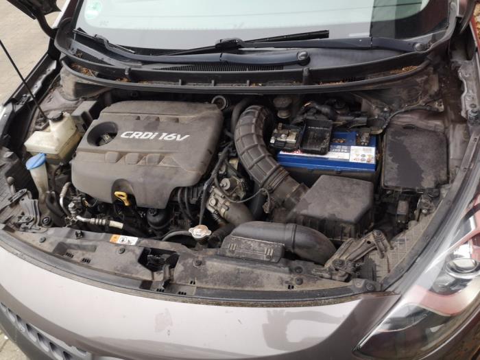 Gebrauchte Getriebe Hyundai i30 (GDHB5) 1.6 CRDi 16V VGT Preis auf Anfrage angeboten von Bongers Auto-Onderdelen Zeeland