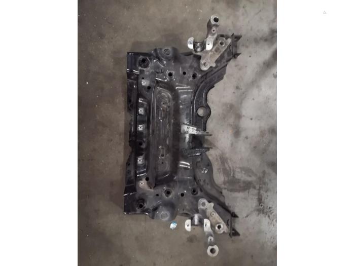 Usados Subchasis Renault Grand Scénic IV (RFAR) 1.3 TCE 140 16V Precio de solicitud ofrecido por Bongers Auto-Onderdelen Zeeland