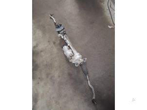 Used Power steering box Renault Grand Scénic IV (RFAR) 1.3 TCE 140 16V Price on request offered by Bongers Auto-Onderdelen Zeeland