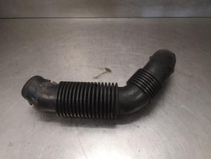 Used Air intake hose Peugeot 3008 I (0U/HU) 1.6 HDiF 16V Price on request offered by Bongers Auto-Onderdelen Zeeland