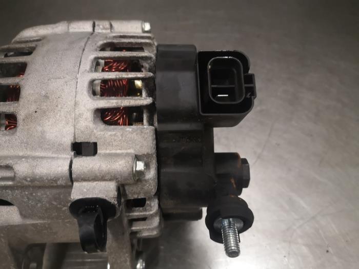 Dynamo d'un Kia Cee'd (EDB5) 1.6 CRDi 16V 2009