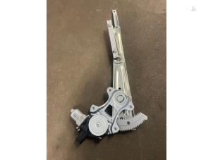 Used Window mechanism 4-door, front right Mitsubishi ASX 1.6 MIVEC 16V Price on request offered by Bongers Auto-Onderdelen Zeeland