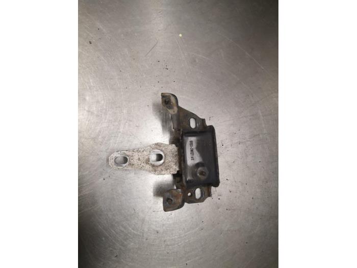 Used Engine mount Ford Fiesta 6 (JA8) 1.4 TDCi Price on request offered by Bongers Auto-Onderdelen Zeeland