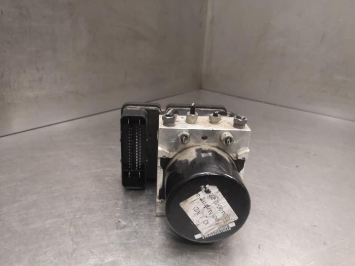Used ABS pump Ford Transit 2.0 TDdi 16V Price on request offered by Bongers Auto-Onderdelen Zeeland
