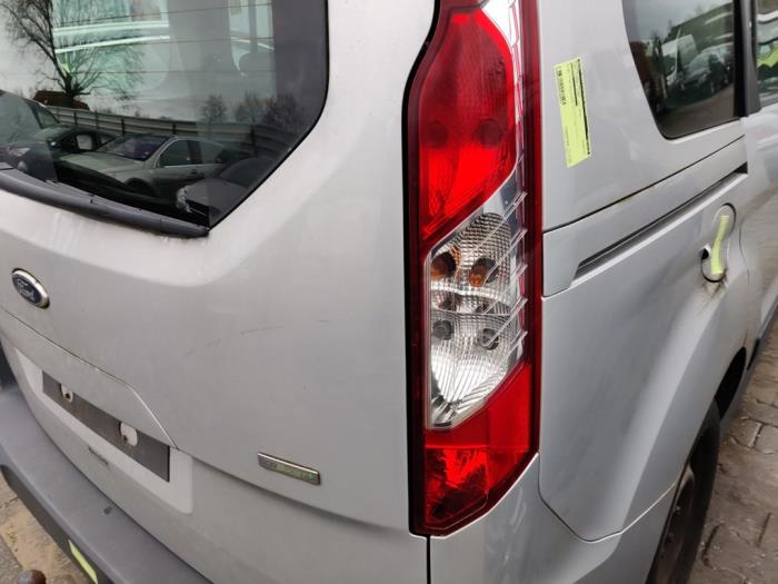 Taillight, right from a Ford Tourneo Connect/Grand Tourneo Connect 1.0 EcoBoost 12V 2014