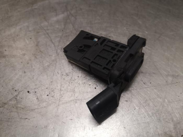 Begagnade MAP-sensor (insugsrör) Skoda Octavia Combi (5EAC) 1.6 TDI Greenline 16V Pris på förfrågan erbjuds av Bongers Auto-Onderdelen Zeeland