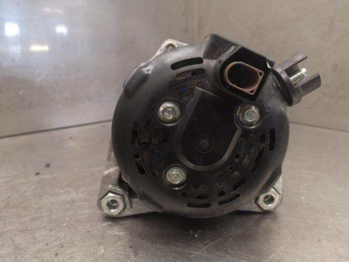 Dynamo from a Ford Focus 3 1.0 Ti-VCT EcoBoost 12V 125 2014