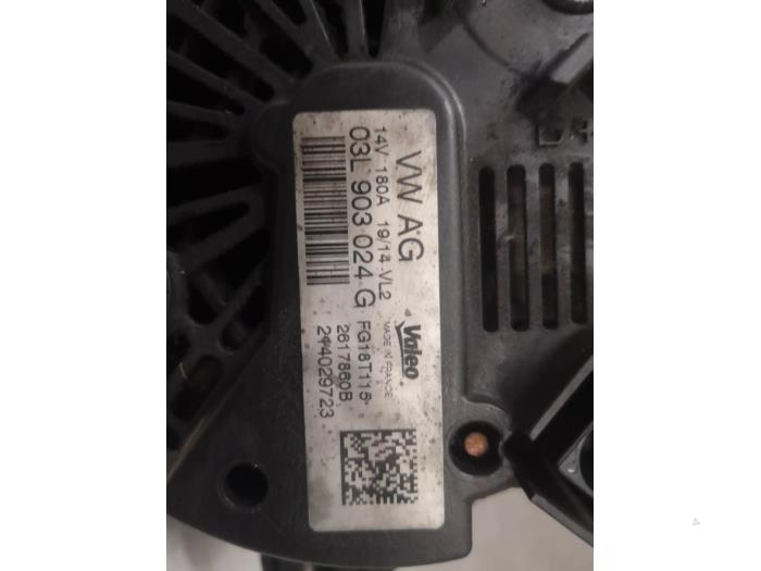 Dynamo från en Volkswagen Multivan T5 (7E/7HC/7HF/7HM) 2.0 BiTDI DRF 4Motion 2014