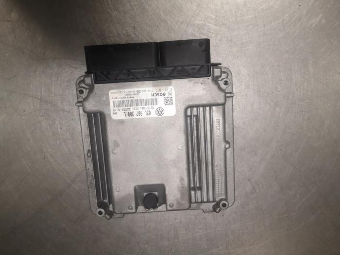 Usagé Ordinateur gestion moteur Volkswagen Multivan T5 (7E/7HC/7HF/7HM) 2.0 BiTDI DRF 4Motion Prix sur demande proposé par Bongers Auto-Onderdelen Zeeland