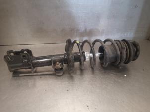 Used Front shock absorber rod, left Opel Corsa C (F08/68) 1.4 16V Price on request offered by Bongers Auto-Onderdelen Zeeland